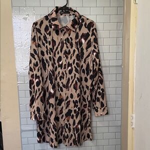 Auxo Collection XXL Leopard Print Button Down Shirt Dress Long Sleeve‎ Tan Black